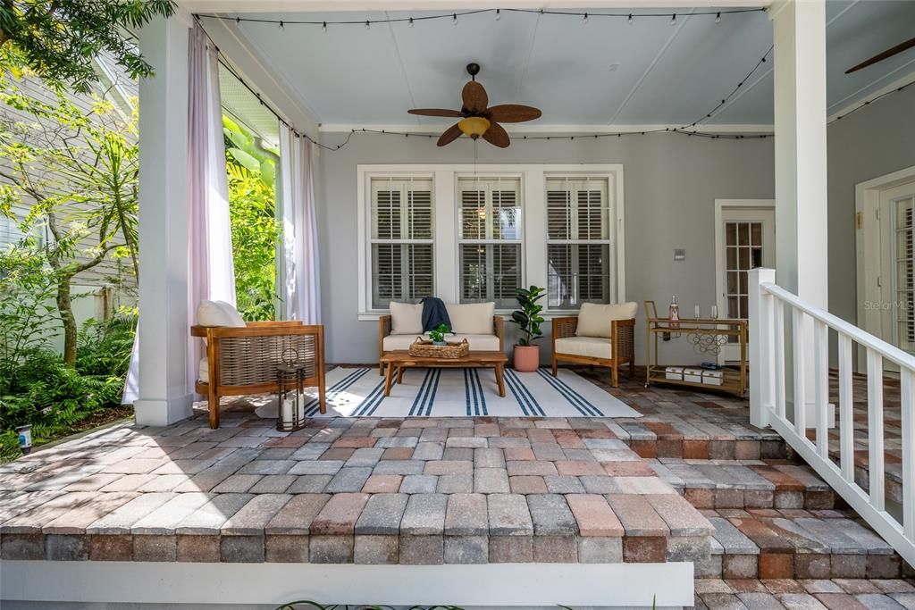 Covered lanai with pavers