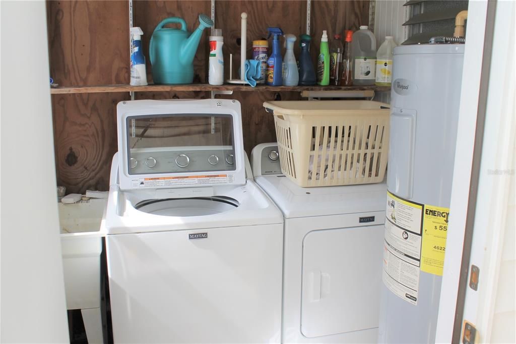 1 yr old Washer/Dryer