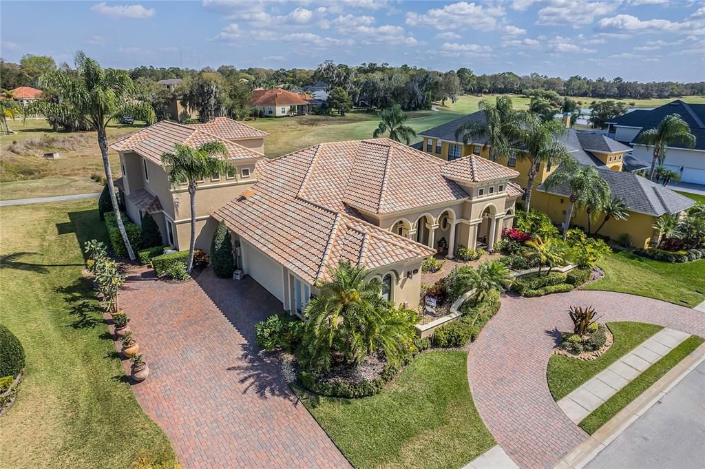 Recently Sold: $1,650,000 (4 beds, 3 baths, 5488 Square Feet)