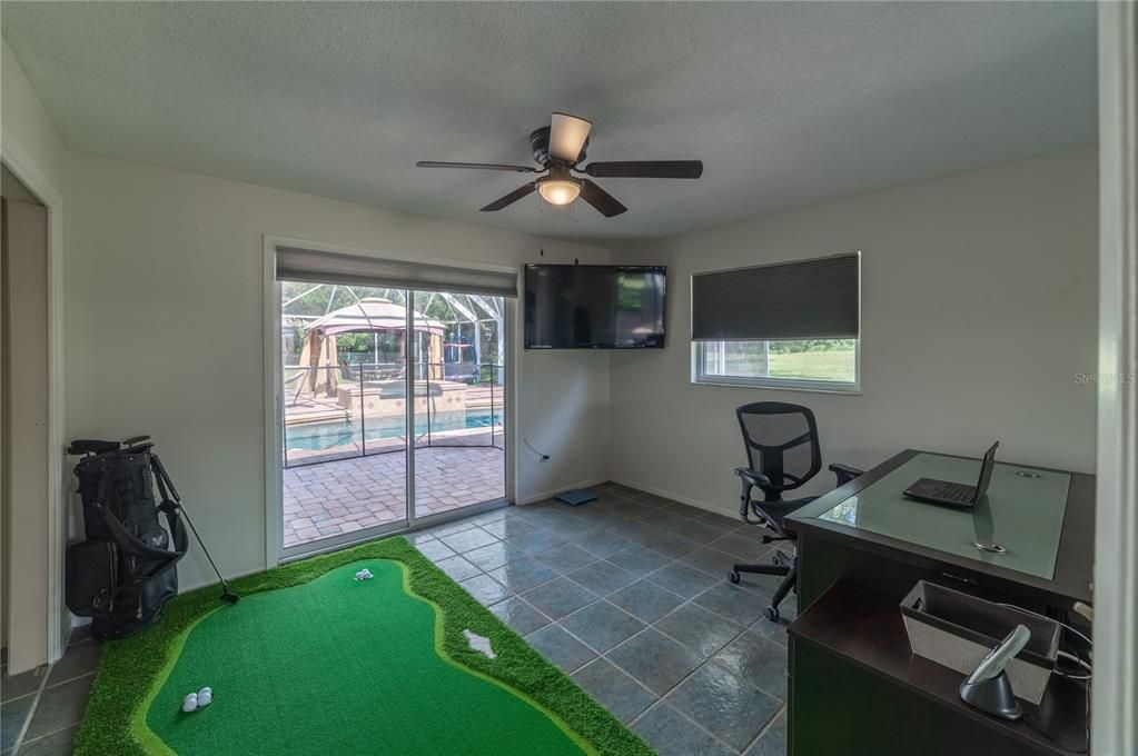 Recently Sold: $850,000 (3 beds, 2 baths, 2098 Square Feet)