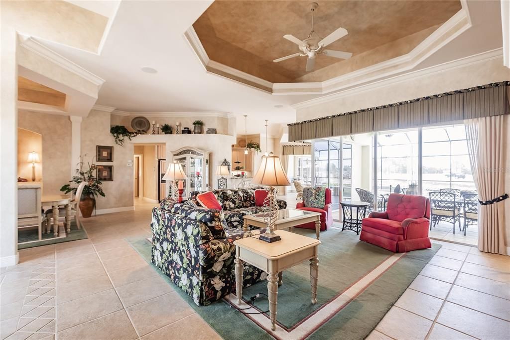 Recently Sold: $700,000 (3 beds, 2 baths, 2830 Square Feet)