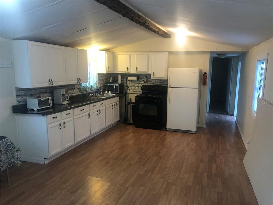 Recently Rented: $800 (2 beds, 2 baths, 846 Square Feet)