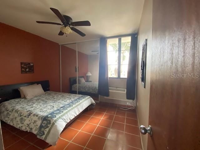 Recently Sold: $325,000 (3 beds, 2 baths, 1500 Square Feet)