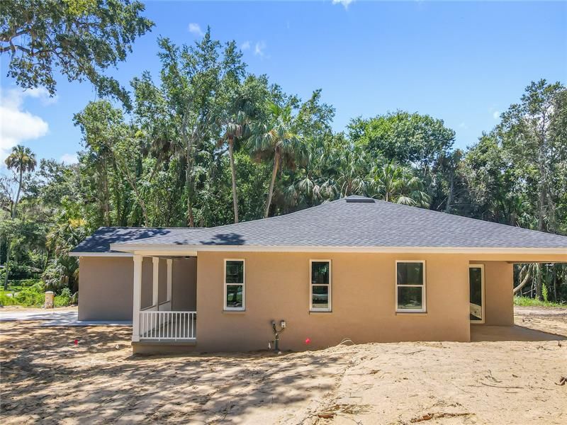 Recently Sold: $369,900 (3 beds, 2 baths, 1472 Square Feet)
