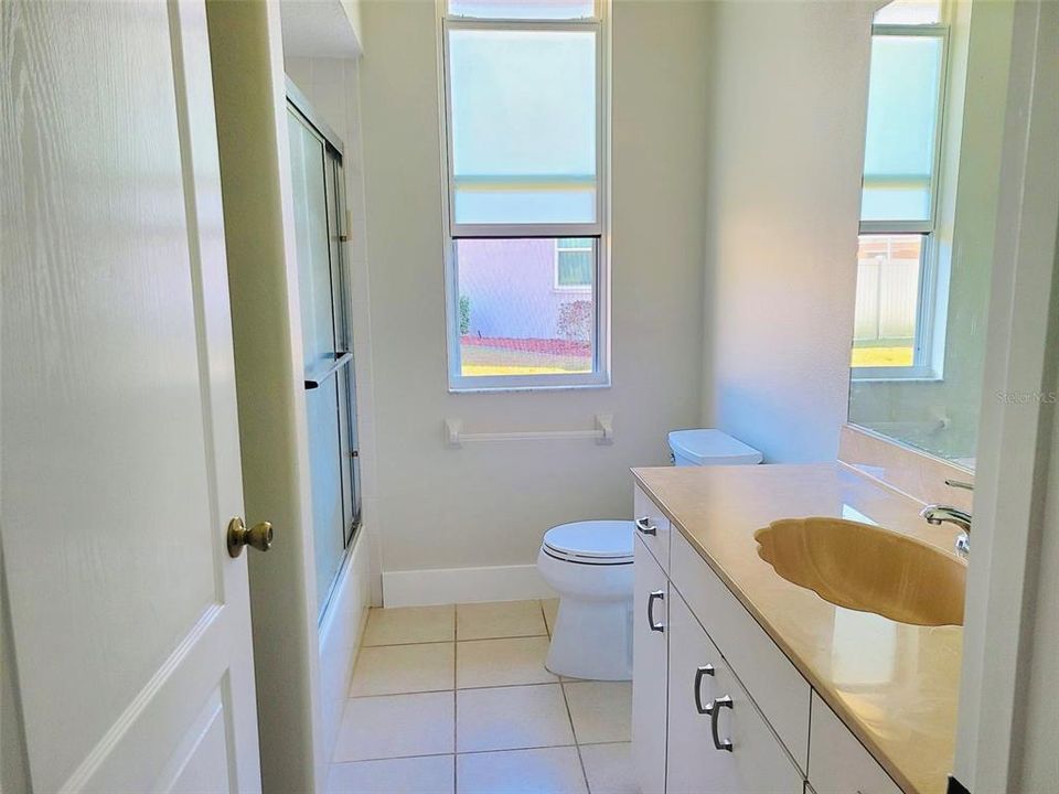 Недавно арендовано: $4,300 (4 спален, 2 ванн, 2420 Квадратных фут)