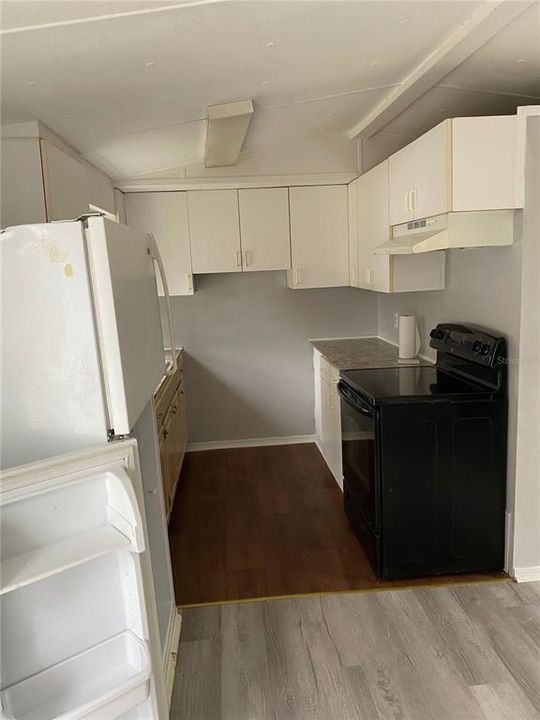 Recently Sold: $59,000 (2 beds, 1 baths, 784 Square Feet)