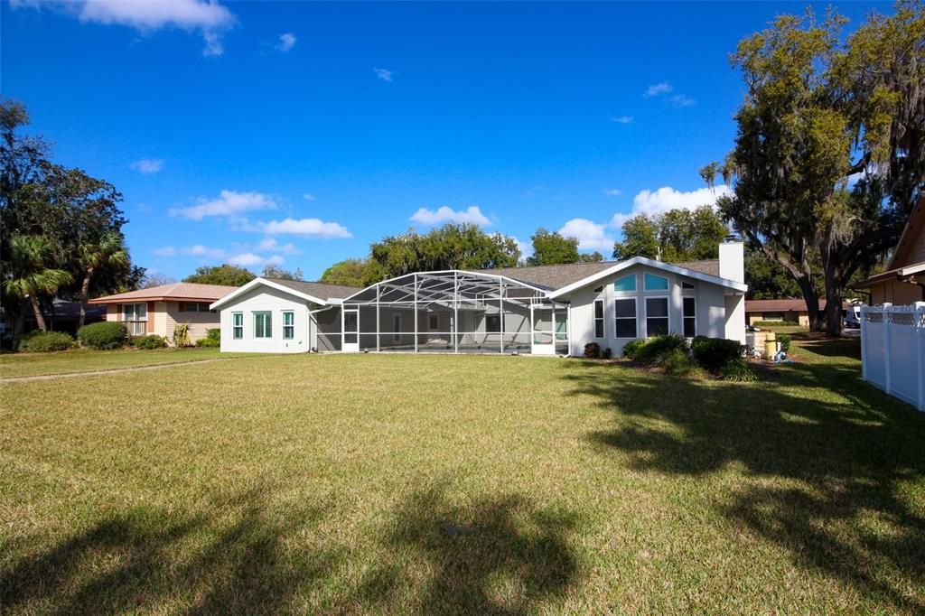 Recently Sold: $1,299,000 (4 beds, 2 baths, 3450 Square Feet)