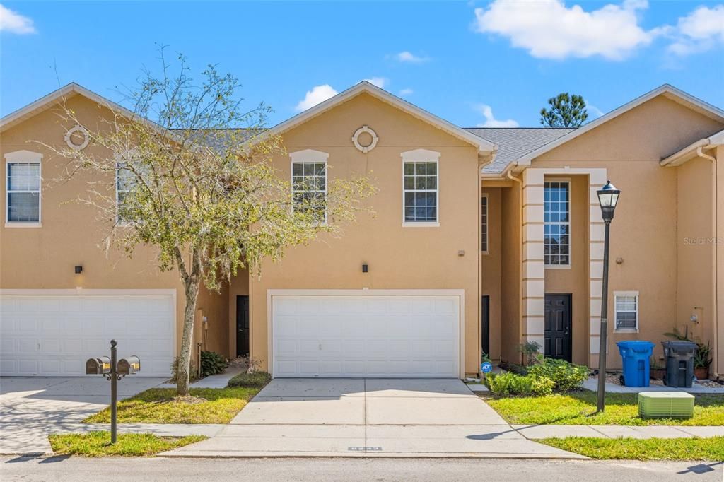 Recently Sold: $289,900 (2 beds, 2 baths, 1526 Square Feet)