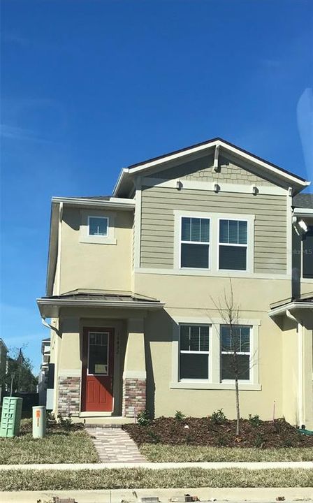 Recently Sold: $386,990 (4 beds, 3 baths, 2070 Square Feet)