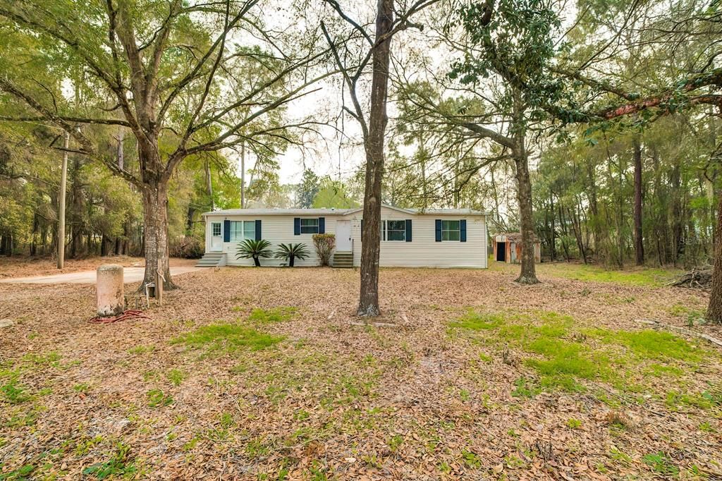 Recently Sold: $97,900 (3 beds, 2 baths, 1652 Square Feet)