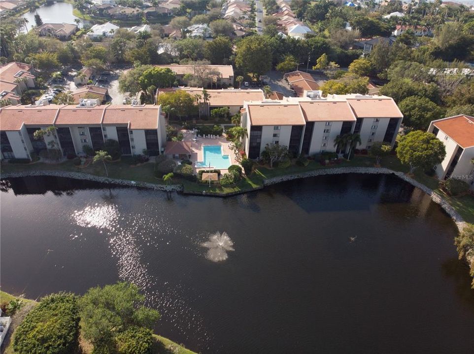 Vendido Recientemente: $371,000 (3 camas, 2 baños, 1313 Pies cuadrados)