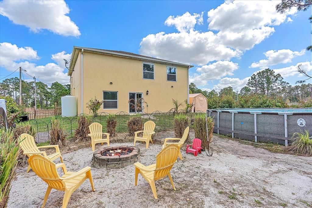 Recently Sold: $399,000 (3 beds, 2 baths, 2179 Square Feet)
