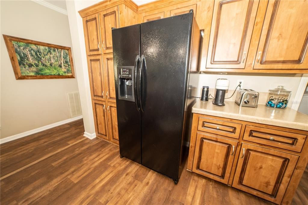 Recently Sold: $375,000 (3 beds, 2 baths, 1860 Square Feet)