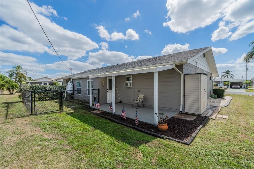 Recently Sold: $269,000 (2 beds, 2 baths, 1533 Square Feet)
