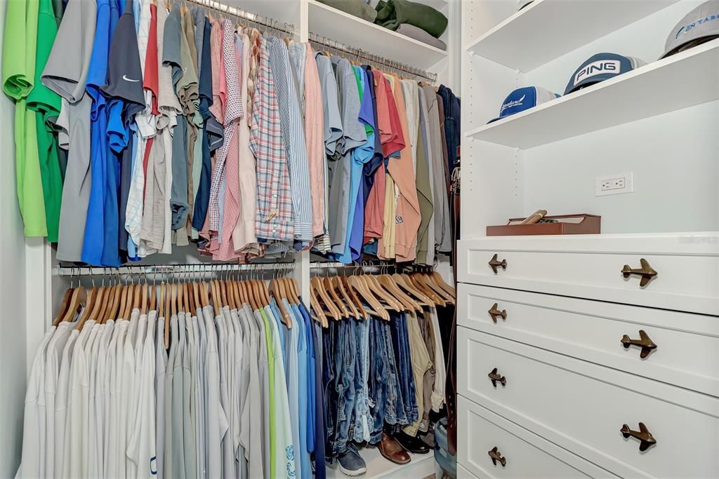 OWNERS CLOSET