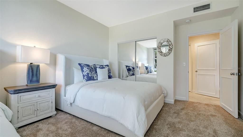 Recently Sold: $1,295,000 (2 beds, 2 baths, 1551 Square Feet)