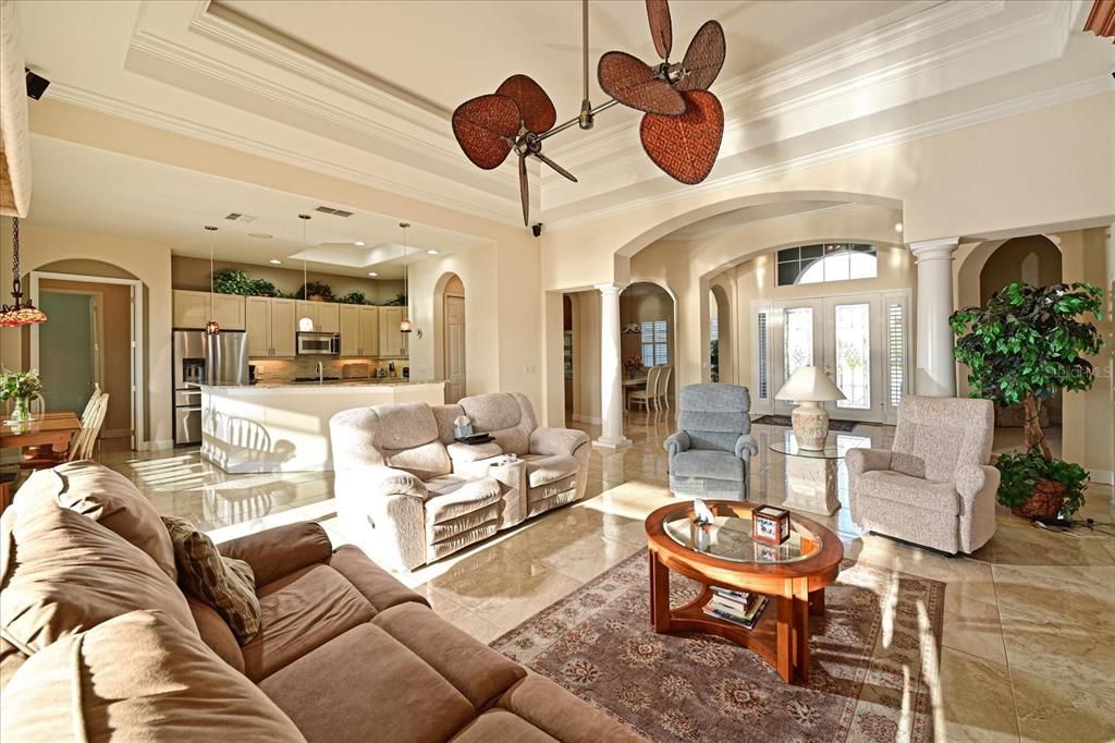 Recently Sold: $1,300,000 (4 beds, 3 baths, 4079 Square Feet)