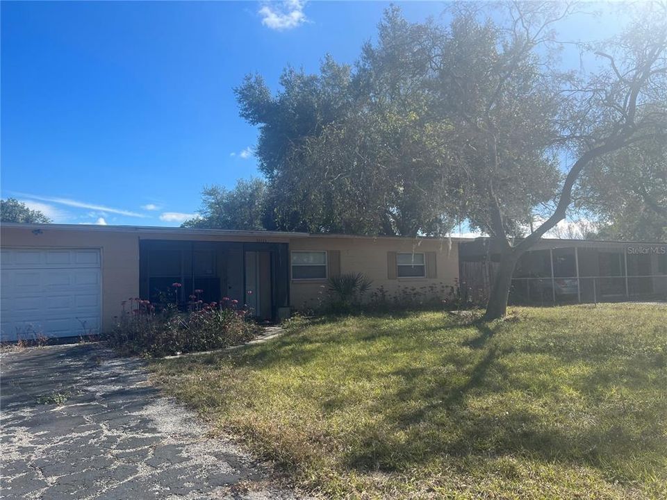 Recently Sold: $130,000 (4 beds, 2 baths, 1324 Square Feet)