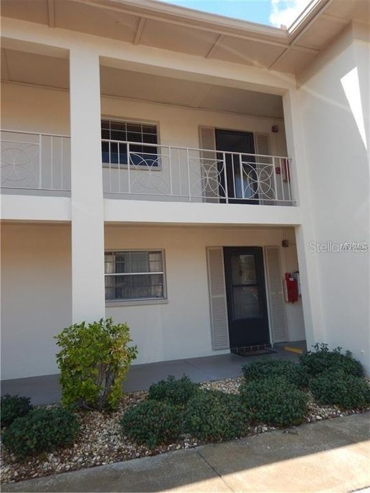 Recently Sold: $140,000 (2 beds, 2 baths, 1185 Square Feet)