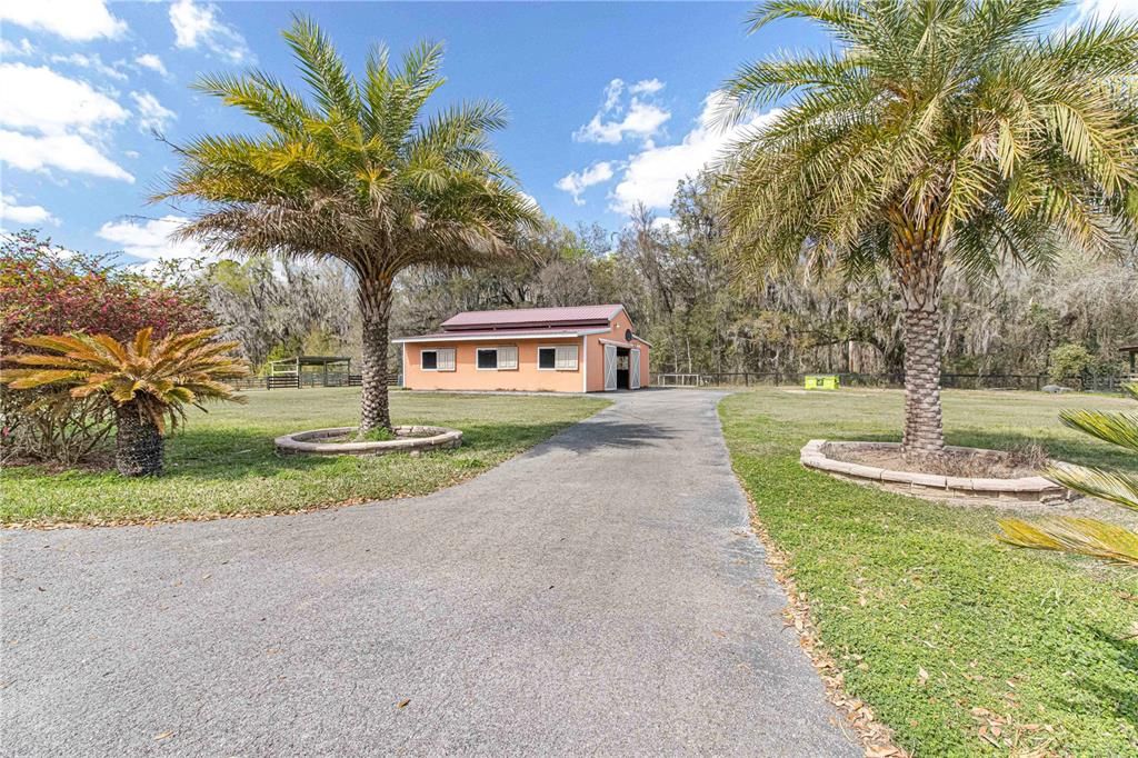Recently Sold: $1,070,000 (4 beds, 3 baths, 2956 Square Feet)