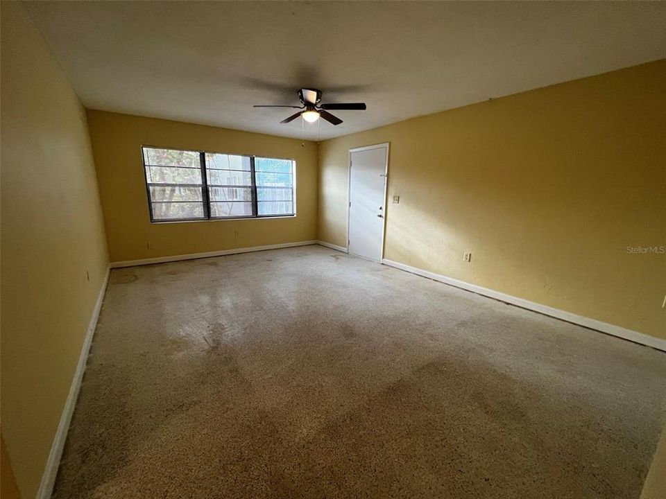 Recently Rented: $1,500 (2 beds, 1 baths, 1000 Square Feet)