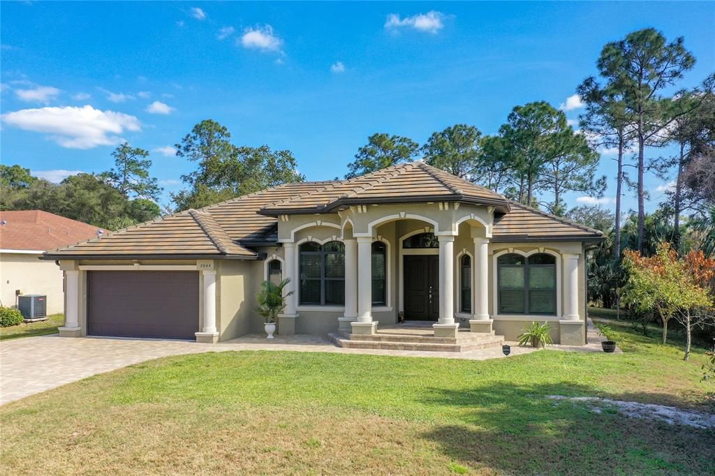 Recently Sold: $675,000 (4 beds, 3 baths, 2256 Square Feet)