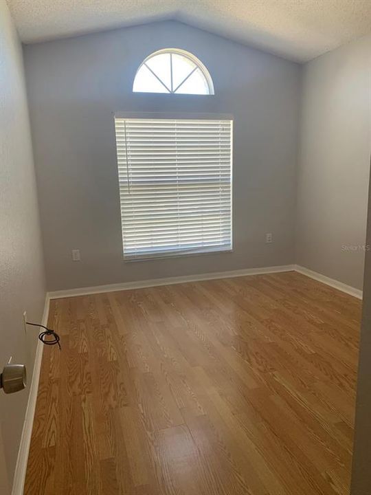 Recently Rented: $1,750 (3 beds, 2 baths, 1558 Square Feet)