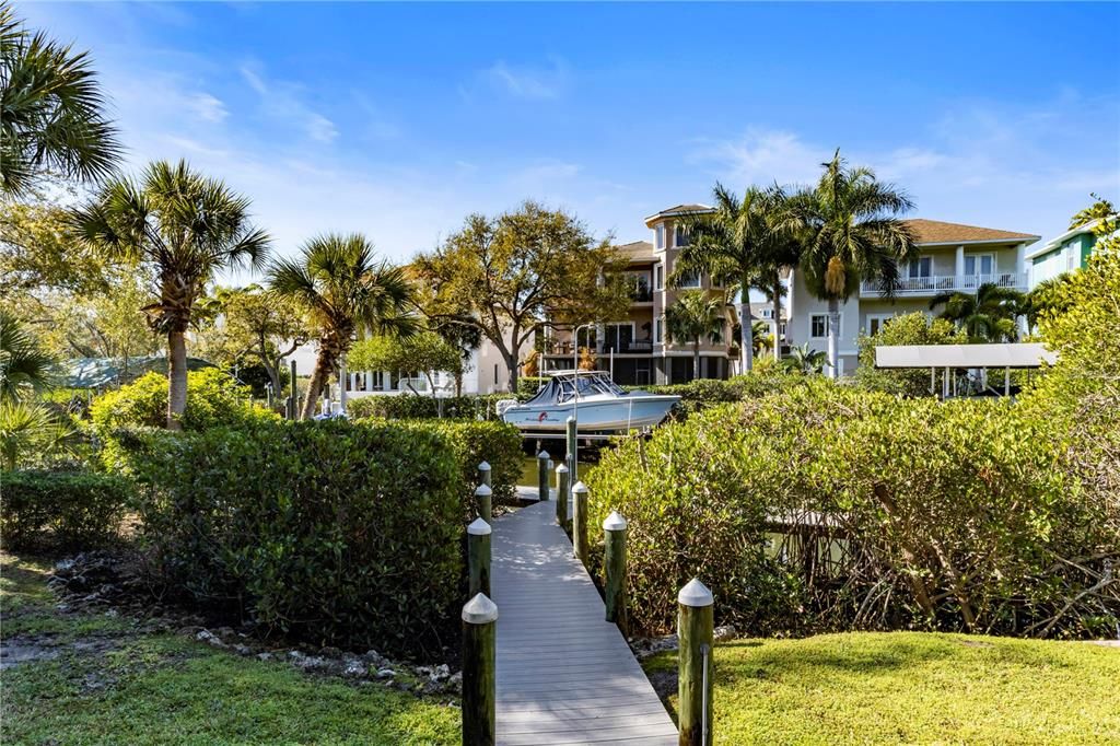 Recently Sold: $1,575,000 (3 beds, 3 baths, 3293 Square Feet)