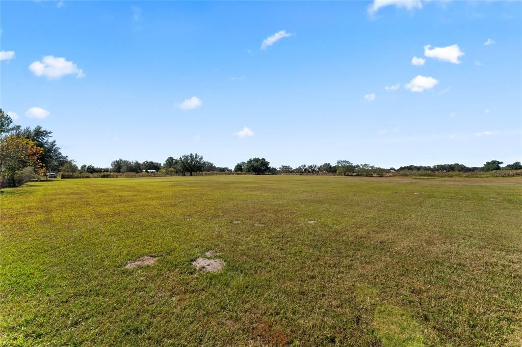 For Sale: $1,785,000 (4.85 acres)