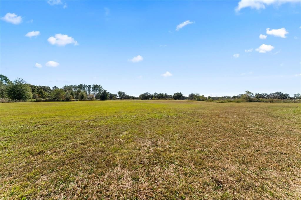 For Sale: $1,785,000 (4.85 acres)