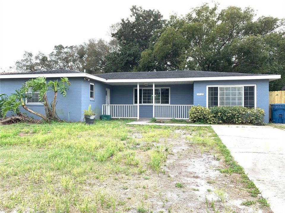 Recently Rented: $1,800 (3 beds, 2 baths, 1483 Square Feet)
