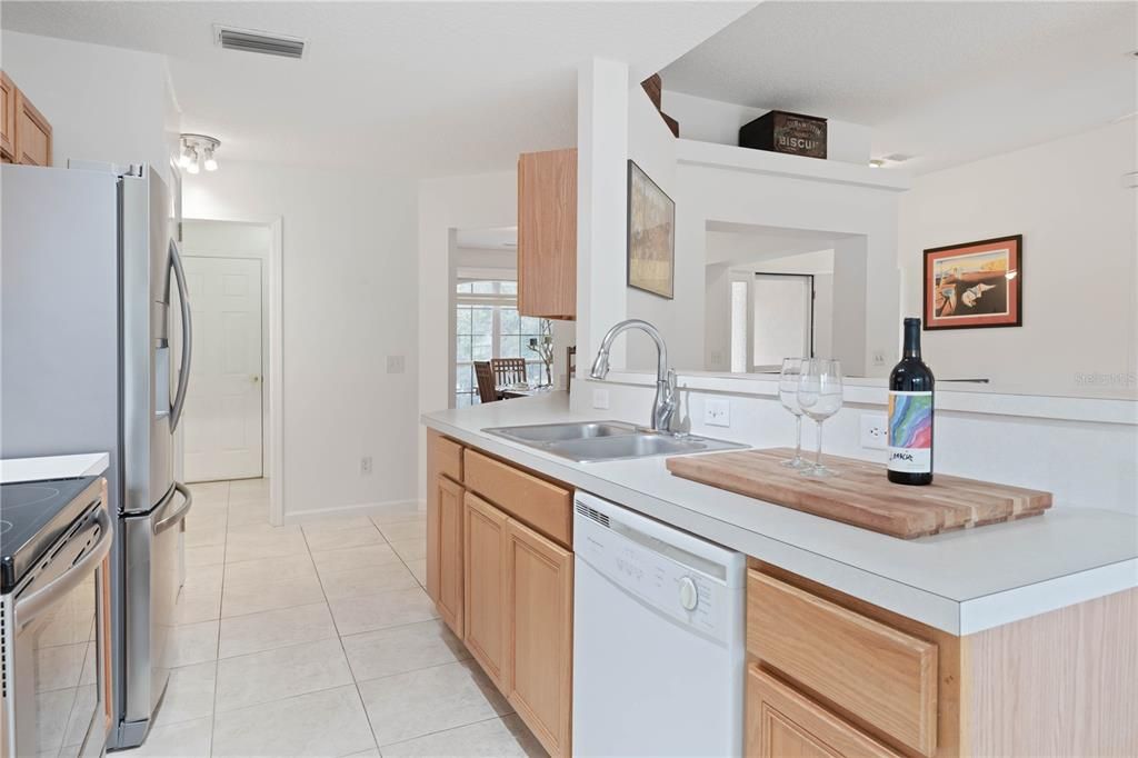 Recently Sold: $545,007 (3 beds, 2 baths, 1508 Square Feet)