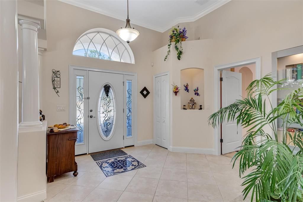 Recently Sold: $440,000 (3 beds, 2 baths, 2046 Square Feet)