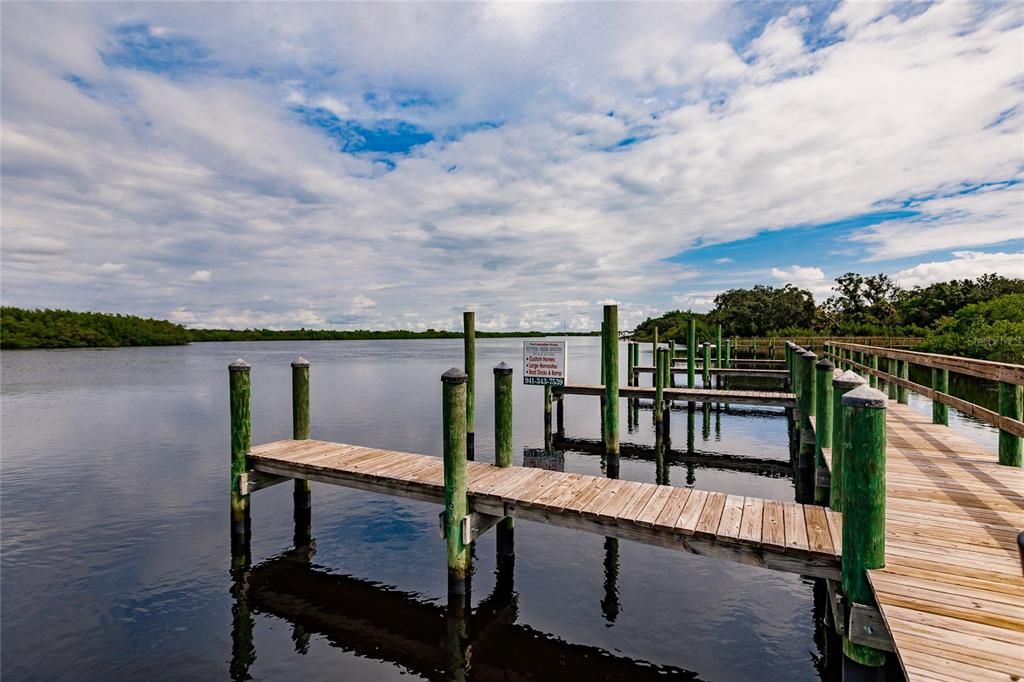 COMMUNITY DOCK & BOAT SLIPS