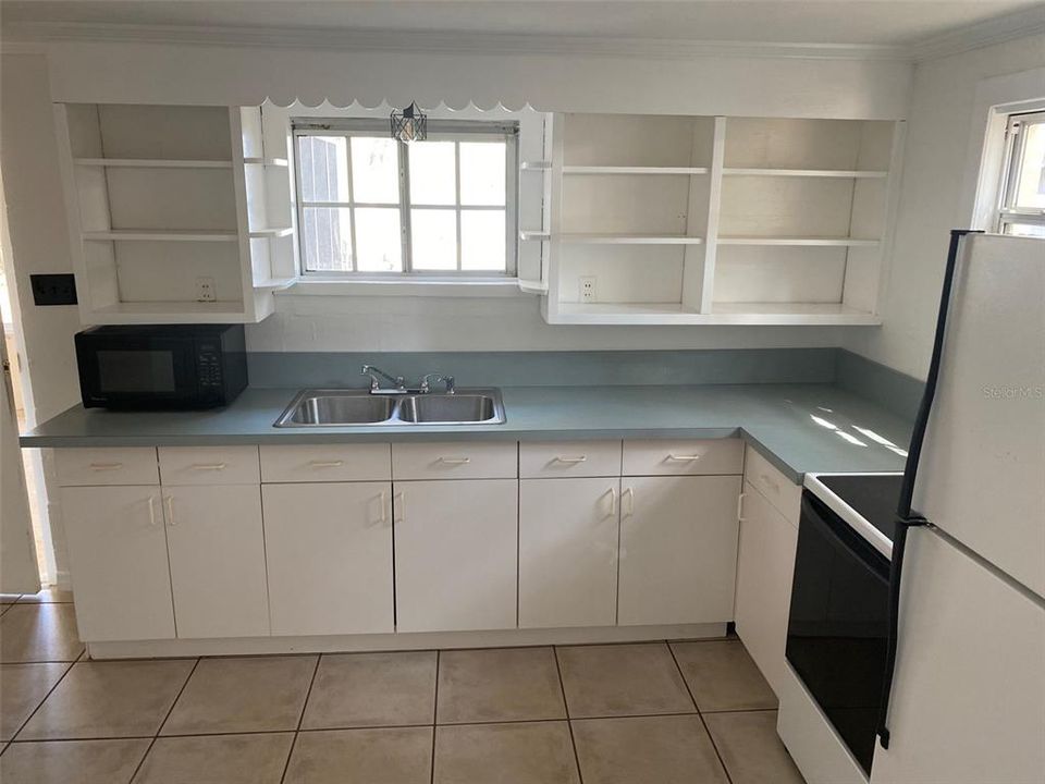 Vendido Recientemente: $185,000 (2 camas, 1 baños, 868 Pies cuadrados)