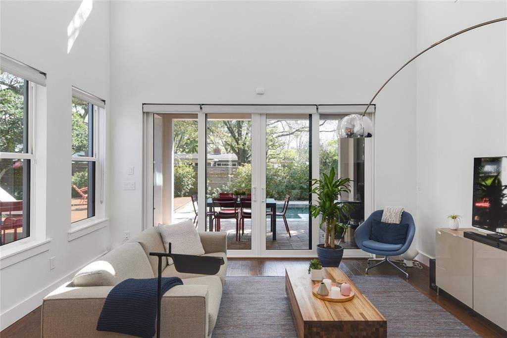 Recently Sold: $1,450,000 (5 beds, 4 baths, 3239 Square Feet)