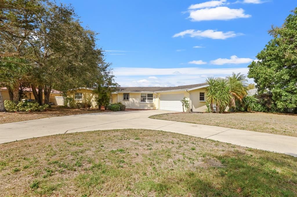 Recently Sold: $1,199,000 (3 beds, 2 baths, 2237 Square Feet)