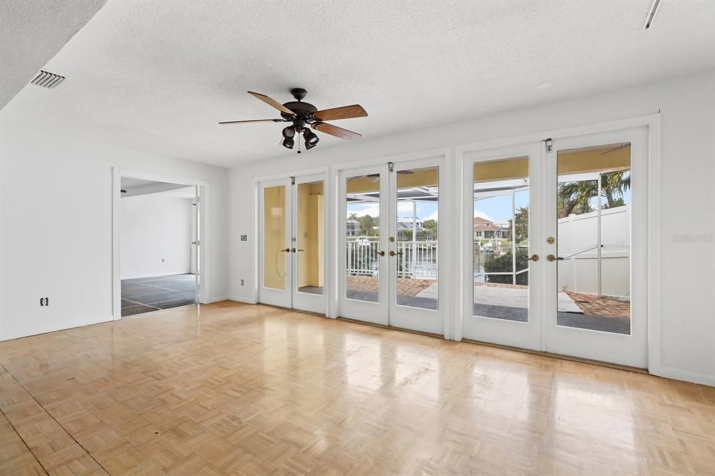 Recently Sold: $1,199,000 (3 beds, 2 baths, 2237 Square Feet)