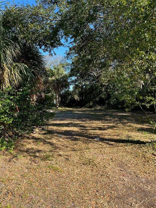 Recently Sold: $305,000 (0.14 acres)
