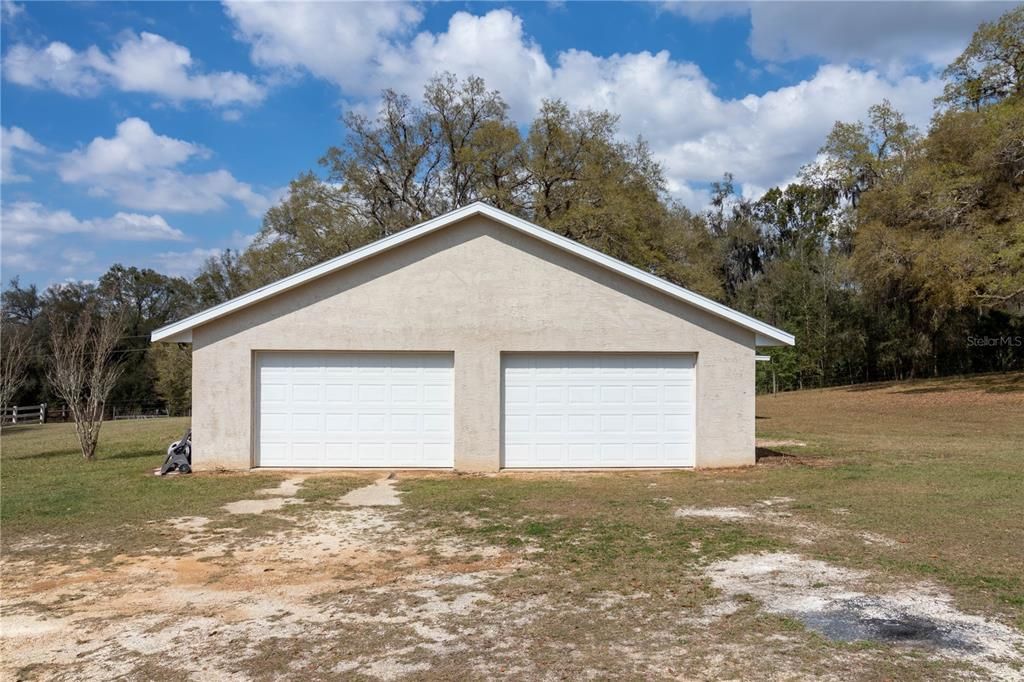 Recently Sold: $449,900 (3 beds, 2 baths, 1557 Square Feet)