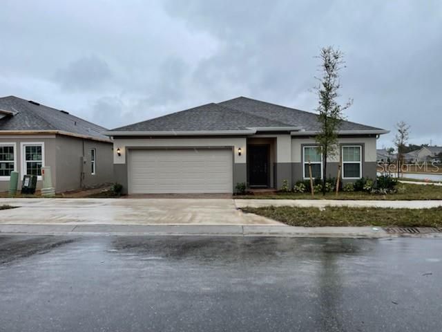 Recently Sold: $369,020 (4 beds, 2 baths, 1819 Square Feet)