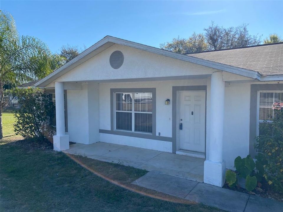 Recently Sold: $235,000 (2 beds, 2 baths, 1102 Square Feet)