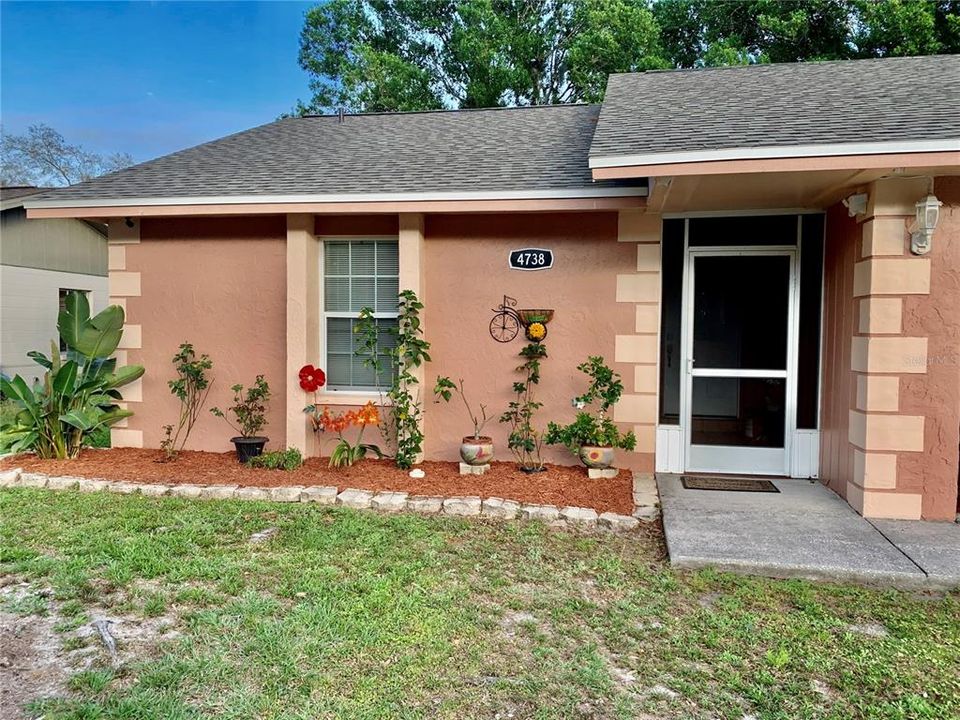 Recently Sold: $260,000 (3 beds, 2 baths, 1109 Square Feet)