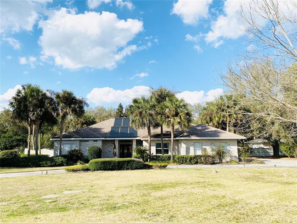 Recently Sold: $515,000 (3 beds, 3 baths, 2659 Square Feet)