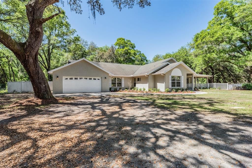 Recently Sold: $779,000 (5 beds, 3 baths, 3152 Square Feet)