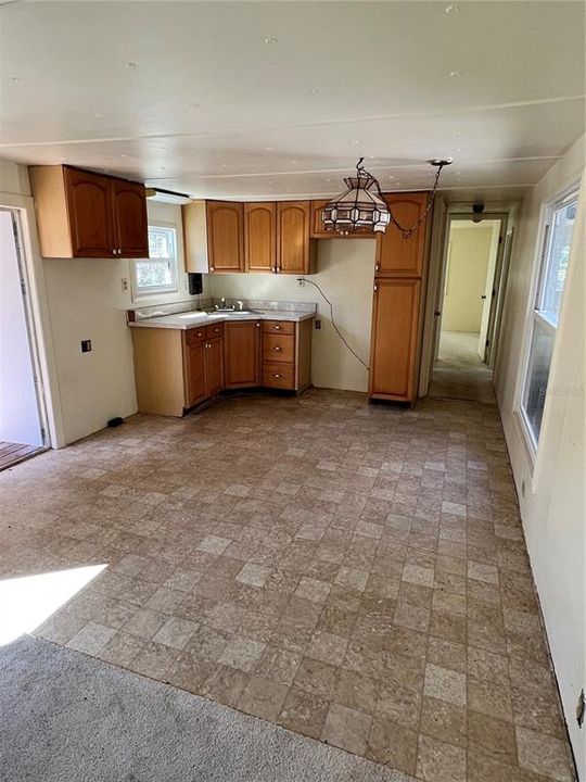 Recently Sold: $68,000 (2 beds, 1 baths, 867 Square Feet)