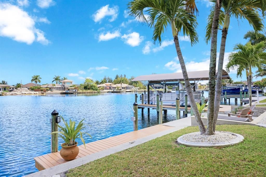 Recently Sold: $850,000 (3 beds, 2 baths, 1980 Square Feet)