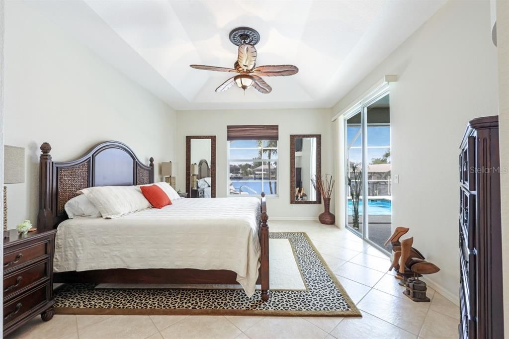 Recently Sold: $850,000 (3 beds, 2 baths, 1980 Square Feet)