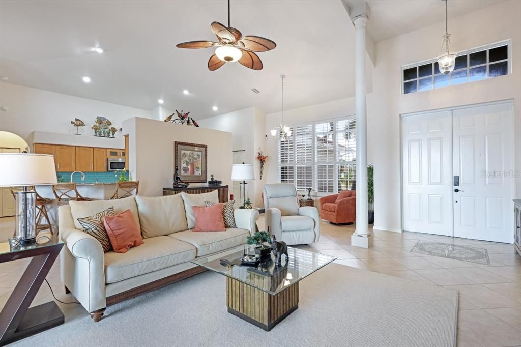 Recently Sold: $850,000 (3 beds, 2 baths, 1980 Square Feet)