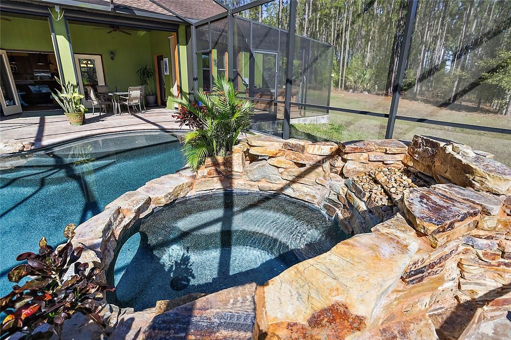 Natural Poolscaping